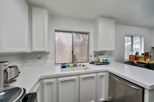 7669 Zephyr Hills Way, Antelope, CA 95843 - Photo 7