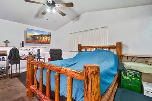 7669 Zephyr Hills Way, Antelope, CA 95843 - Photo 17