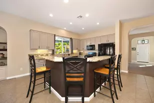 4366 Lakebreeze Dr, Rocklin, CA 95677 - Photo 17