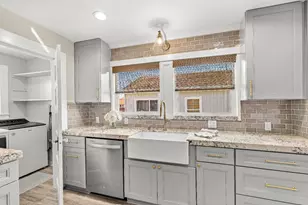 319 W 12th St, Tracy, CA 95376 - Photo 23