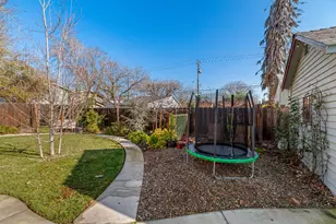 319 W 12th St, Tracy, CA 95376 - Photo 45