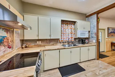 2911 Larkspur Lane, Camino, CA 95709 - Photo 17