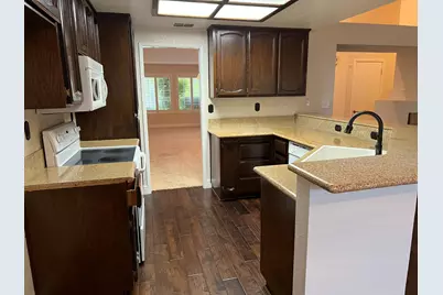 6624 Lennox Way, Elk Grove, CA 95758 - Photo 5