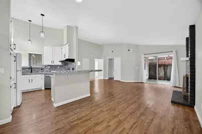 7813 Shimmer River Lane, Citrus Heights, CA 95610 - Photo 11