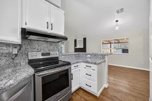 7813 Shimmer River Ln, Citrus Heights, CA 95610 - Photo 17