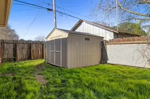 515 E St, Galt, CA 95632 - Photo 45