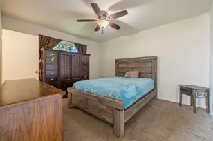 515 E St, Galt, CA 95632 - Photo 37