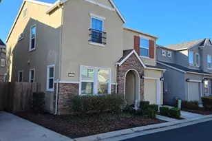 240 Maidenbrook Ln, Sacramento, CA 95823 - Photo 3