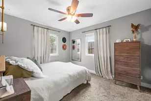 5879 Lorraine Ct, Sacramento, CA 95817 - Photo 11