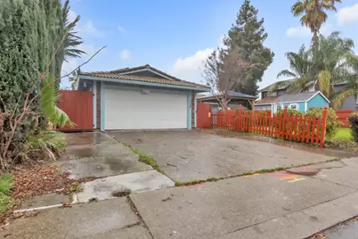 718 Castle Oaks Drive, Stockton, CA 95210 - Photo 1