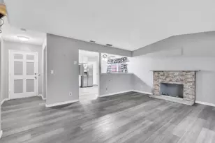 718 Castle Oaks Dr, Stockton, CA 95210 - Photo 7