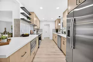 6006 Machado Way, Sacramento, CA 95822 - Photo 9