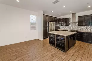 8434 Stellata Ln, Elk Grove, CA 95758 - Photo 7