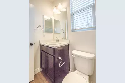 8434 Stellata Lane, Elk Grove, CA 95758 - Photo 25