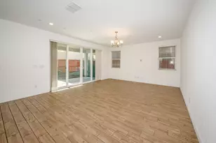 8434 Stellata Ln, Elk Grove, CA 95758 - Photo 5