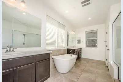 8434 Stellata Lane, Elk Grove, CA 95758 - Photo 43