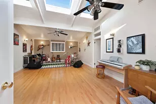 1217 Noonan Dr, Sacramento, CA 95822 - Photo 33