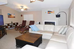 9 Sleepy Hollow Dr, Lodi, CA 95242 - Photo 3