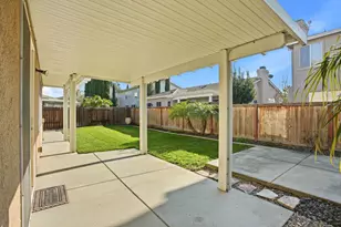 2504 Lark Sparrow Way, Elk Grove, CA 95757 - Photo 39
