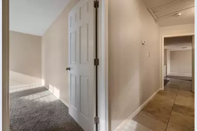 931 Amberwood Road, Sacramento, CA 95864 - Photo 11