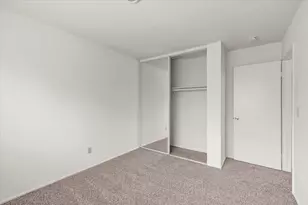 9482 Countryroads Dr, Sacramento, CA 95827 - Photo 21