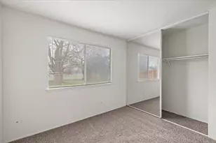 9482 Countryroads Dr, Sacramento, CA 95827 - Photo 19