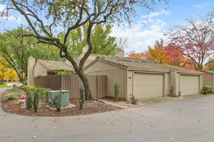 23 Adelphi Ct, Sacramento, CA 95825 - Photo 43