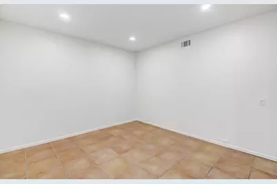 23 Adelphi Court, Sacramento, CA 95825 - Photo 31