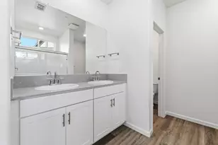 889 S Philip Ave, Fowler, CA 93625 - Photo 25