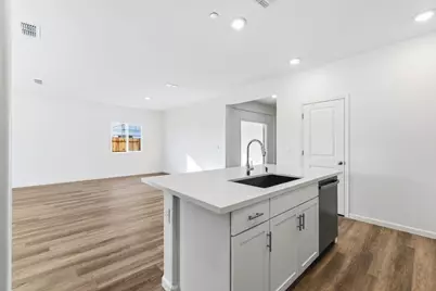 889 S Philip Avenue, Fowler, CA 93625 - Photo 21