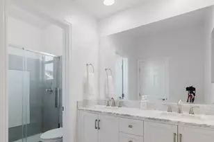 9880 Izilda Ct, Sacramento, CA 95829 - Photo 23