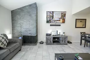 3722 W Benjamin Holt Dr, Stockton, CA 95219 - Photo 9