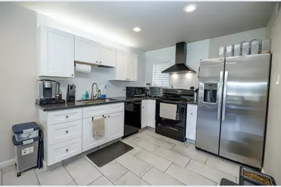 3722 W Benjamin Holt Drive #16, Stockton, CA 95219 - Photo 13