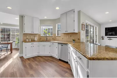 6120 Doubloon Court, Elk Grove, CA 95758 - Photo 13