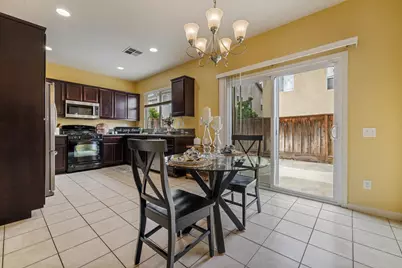 1447 Summerwind Lane, Manteca, CA 95337 - Photo 9