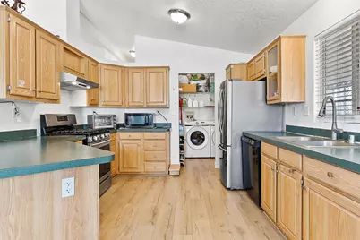 Tiki Lane, Sacramento, CA 95828 - Photo 15