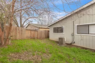 10957 Hirschfeld Way, Rancho Cordova, CA 95670 - Photo 39