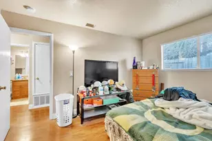 10957 Hirschfeld Way, Rancho Cordova, CA 95670 - Photo 35