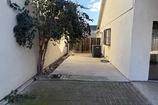 2401 Walnut Grove Way, Modesto, CA 95355 - Photo 23