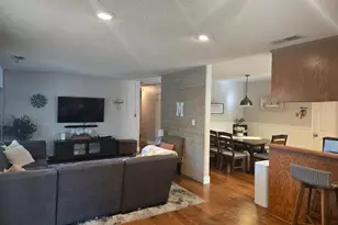 1364 Dove St, Los Banos, CA 93635 - Photo 9