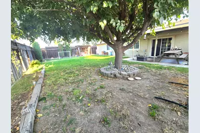 1364 Dove Street, Los Banos, CA 93635 - Photo 27
