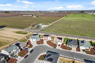 1482 W Clara Ave, Fowler, CA 93625 - Photo 3