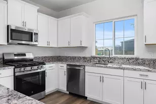 1482 W Clara Ave, Fowler, CA 93625 - Photo 13