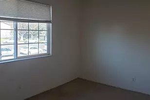 2920 Peachtree Dr, Stockton, CA 95203 - Photo 33