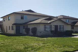2920 Peachtree Dr, Stockton, CA 95203 - Photo 1