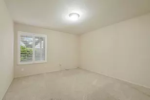 5551 Grouse Run Dr, Stockton, CA 95207 - Photo 23