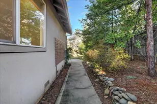 353 Vistamont Dr, Grass Valley, CA 95945 - Photo 31