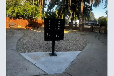 2944 Del Paso Boulevard, Sacramento, CA 95815 - Photo 17