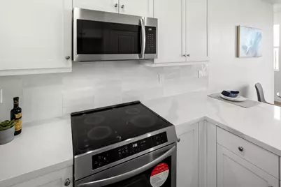 6525 Jacinto Avenue, Sacramento, CA 95823 - Photo 13