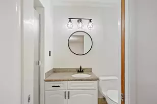 618 Elmwood Dr, Davis, CA 95616 - Photo 39